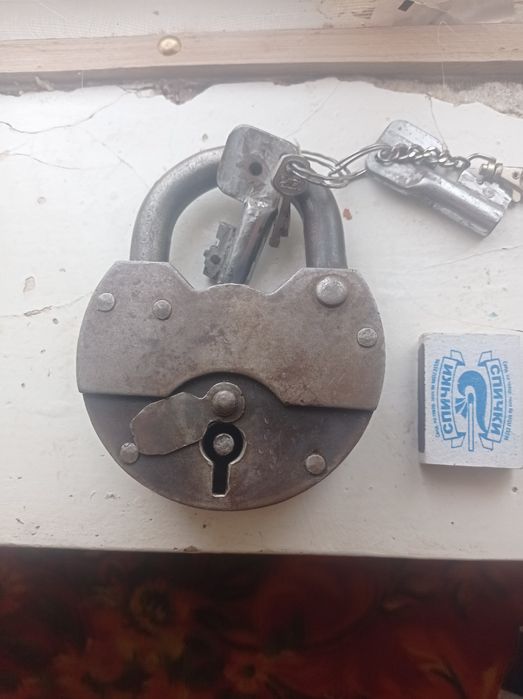 Antikvar qulf juda sifatli