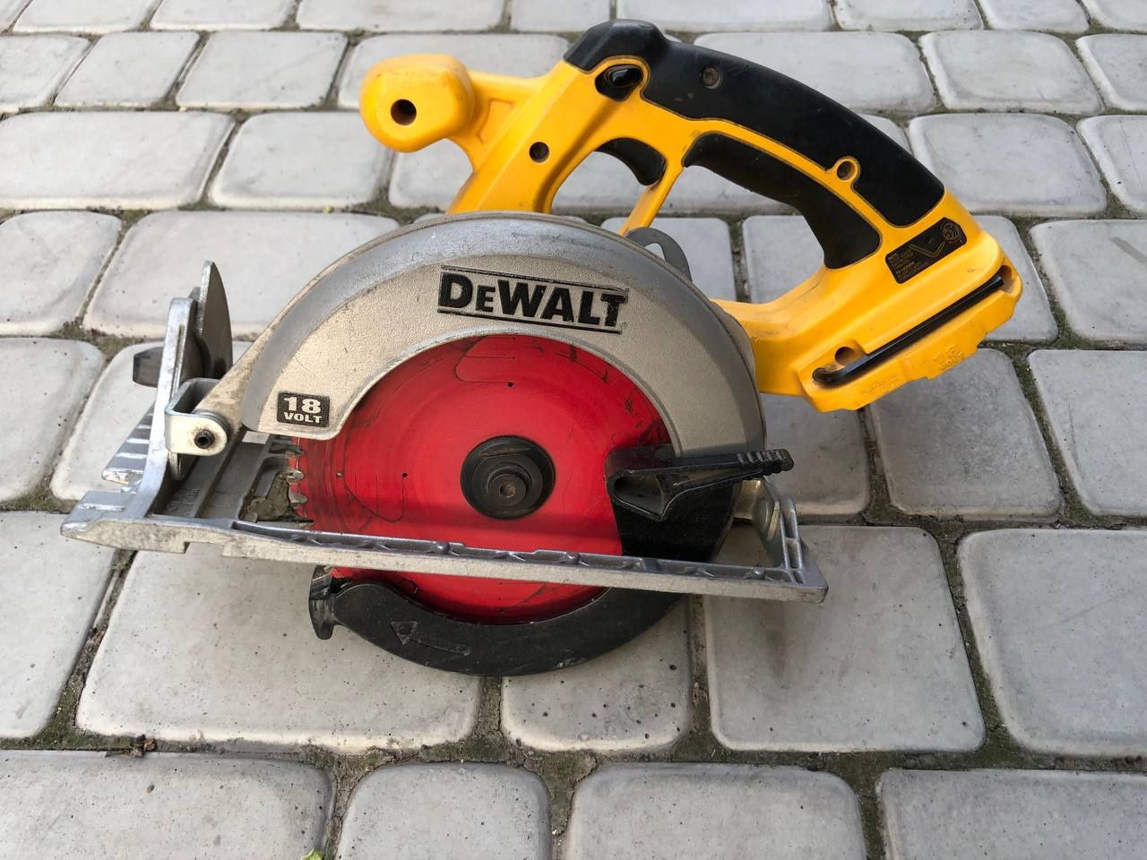 Dewalt инструмент