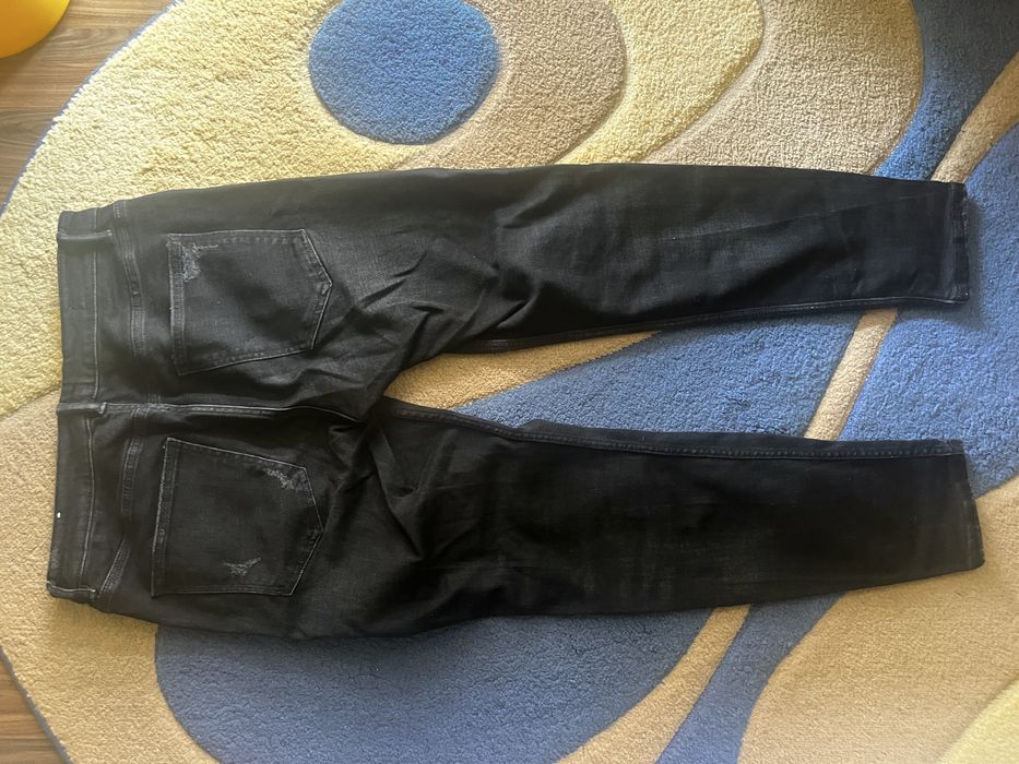 Blugi Zara rupti negri