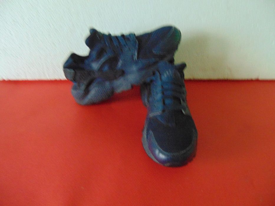Nike Huarache номер 37.5 Оригинални дамски маратонки