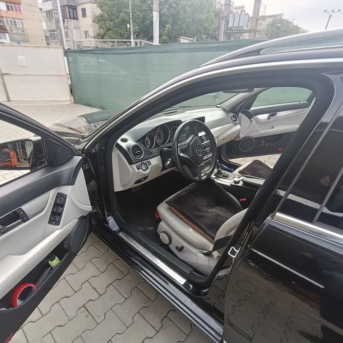 Mercedes c class w204 2,2