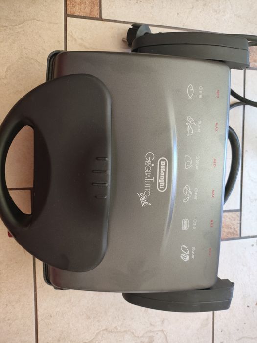 Grill DeLonghi cumpărat din Germania