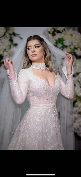 Vand Rochie mireasa - Ersa atelier