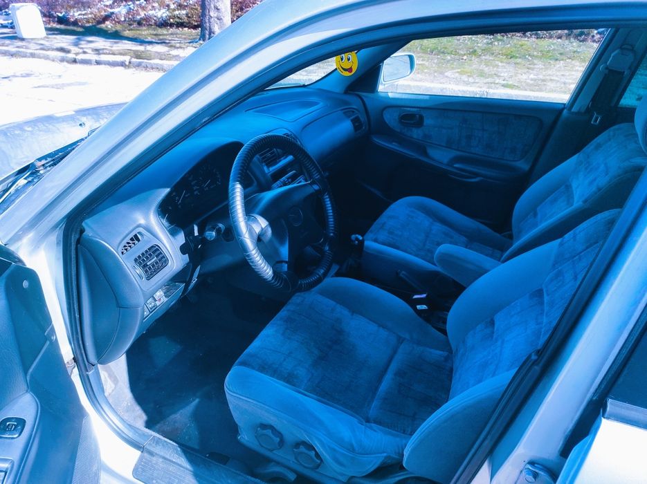 Mazda 626 1.8I ГИ комби с климатик и нов акумулатор