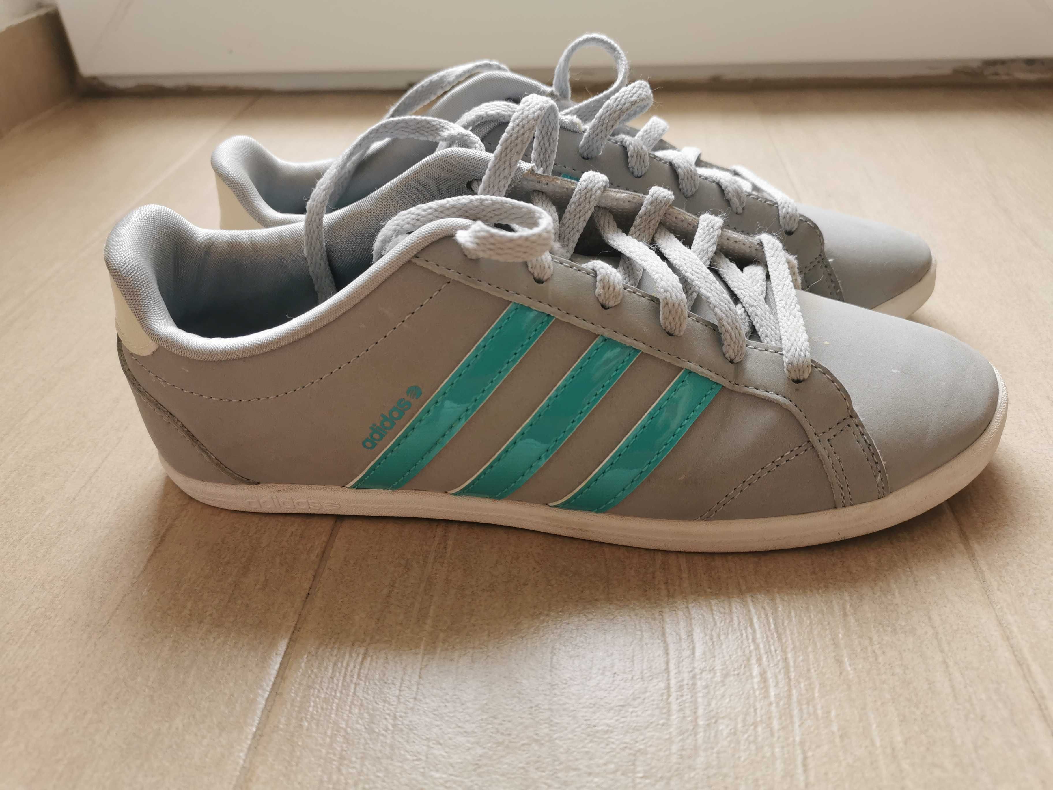 Маратонки Adidas NEO 38 2/3