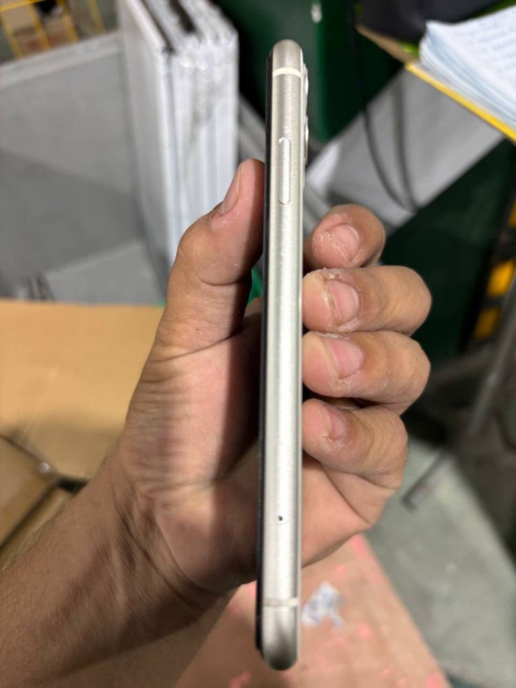 Iphone 11   Idial
