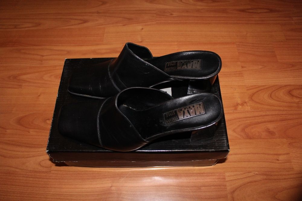 Saboti piele neagra nr.39