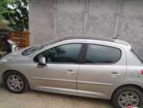 Vând Peugeot 207