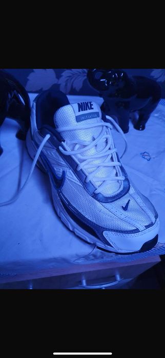 Nike Initiator running