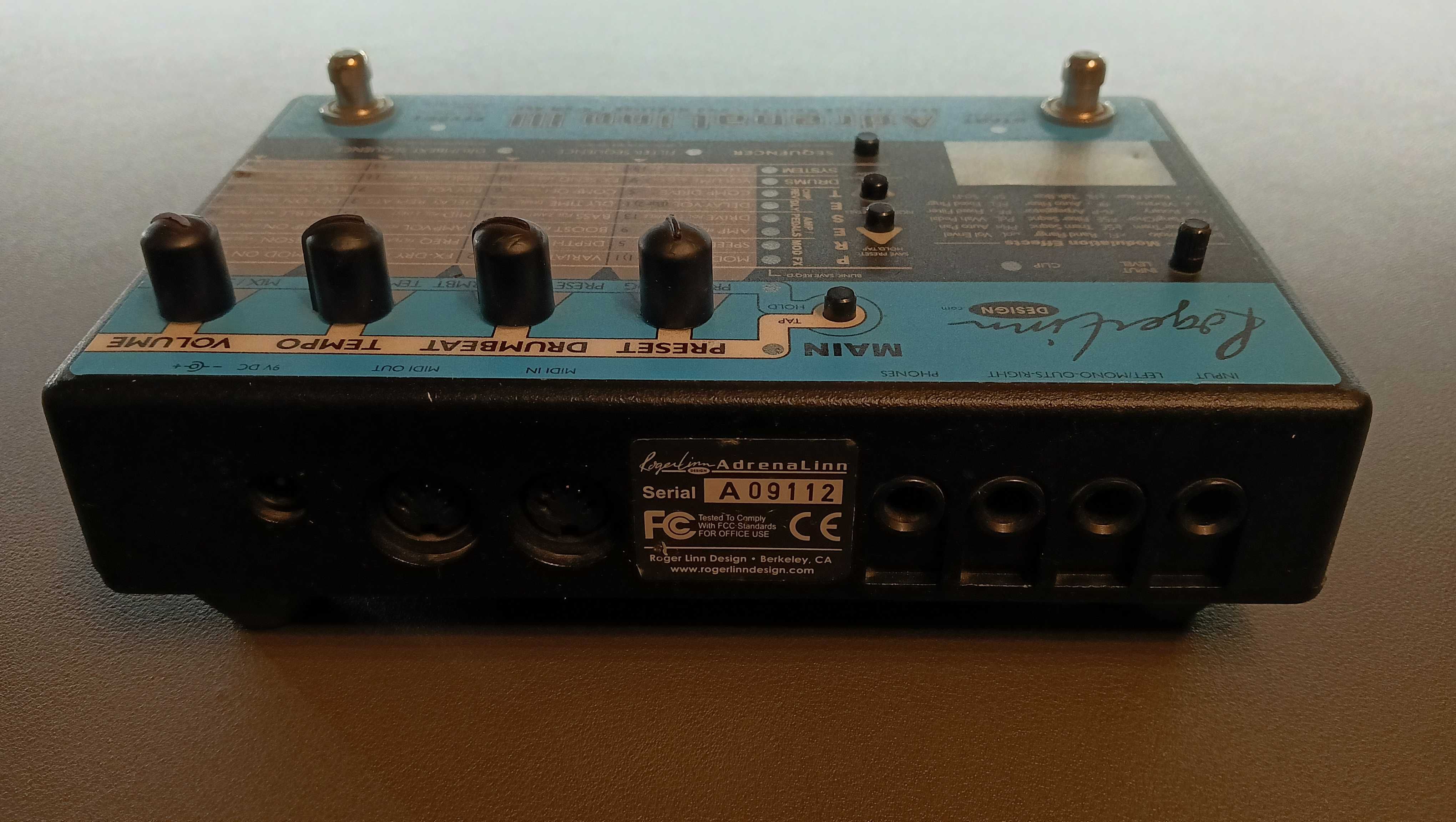 Procesor chitara Adrenalinn III - Beat-Synched Multi FX - Amp Modeling