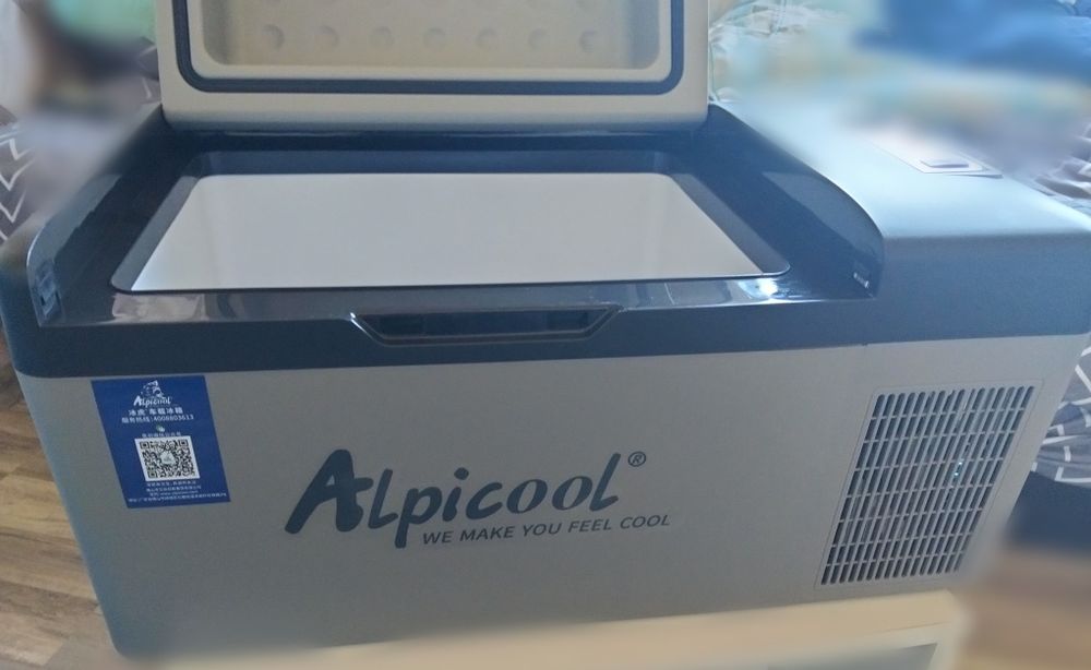 Alpicool C20  преносим ХЛАДИЛНИК/ФРИЗЕР 20L за кола къмпинг