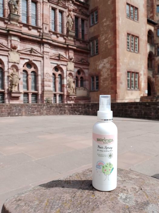 Детска козметика за коса.