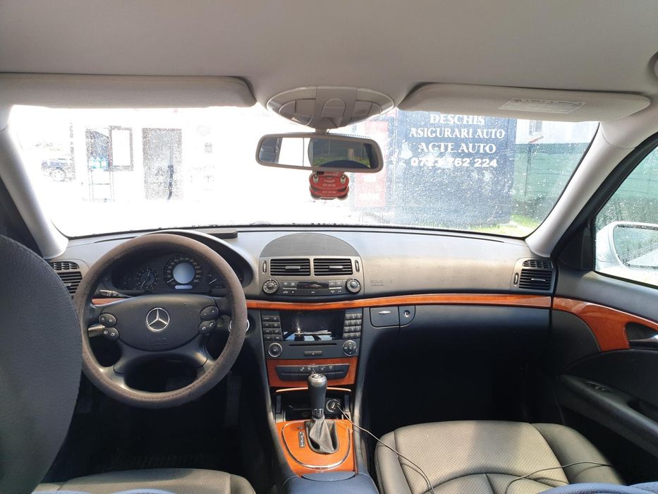 Mercedes e class w211  150 mii km