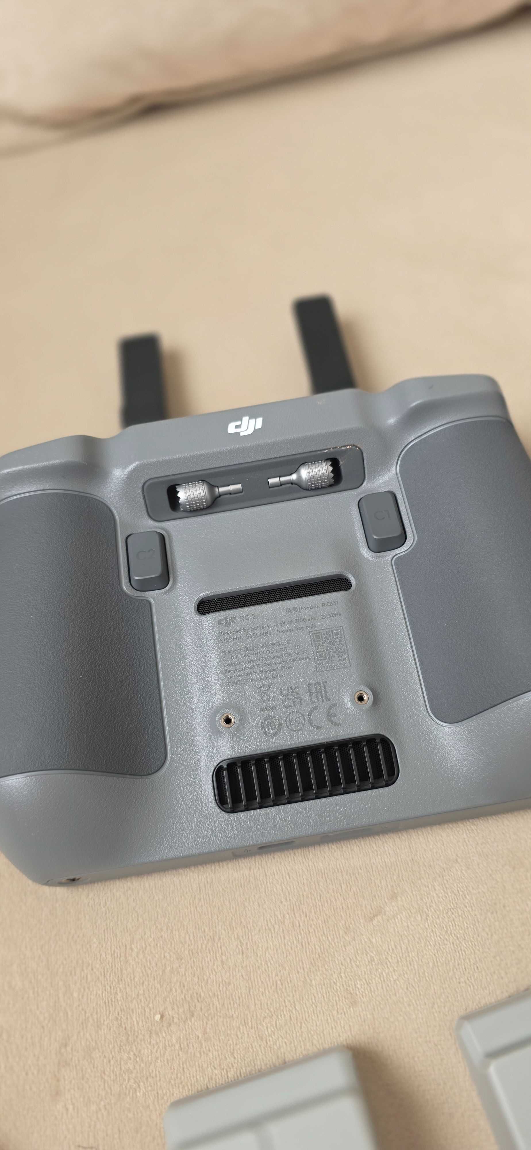 Продавам Дрон DJI Mini 4 Pro