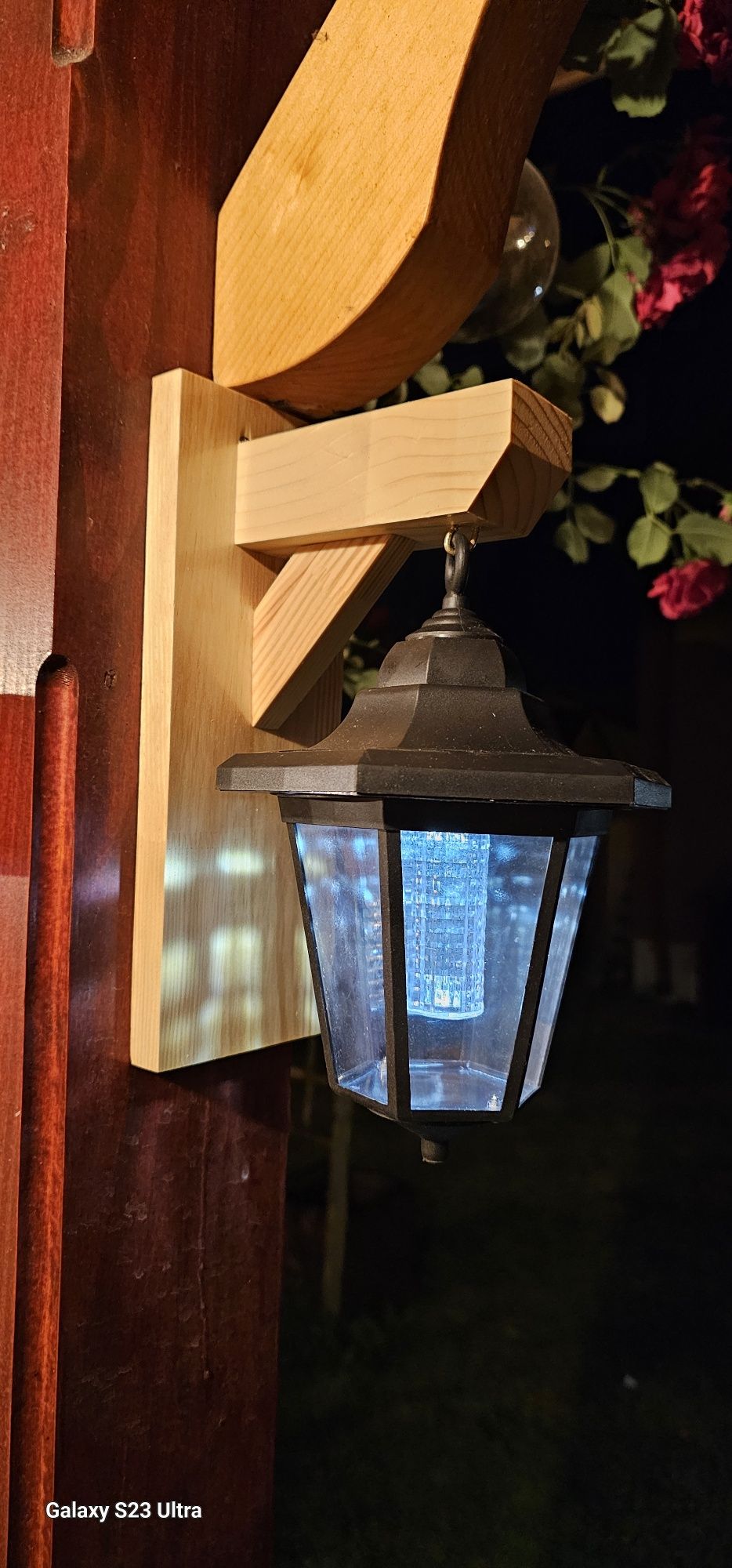 Promotie !Lampa solara tip felinar , pentru morminte , curti ,terase ș