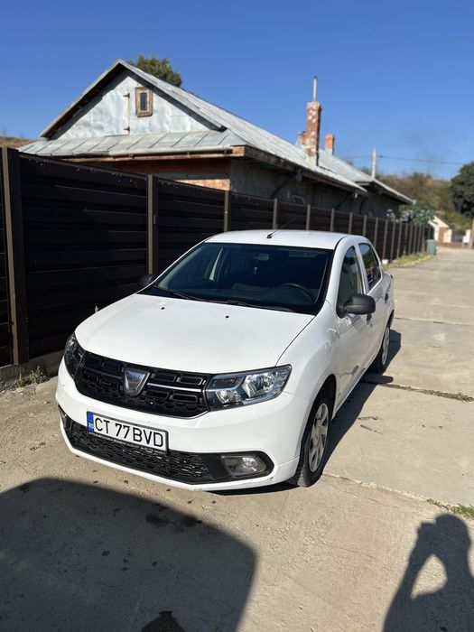 Vand/schimb Logan 2018 1.0benzina