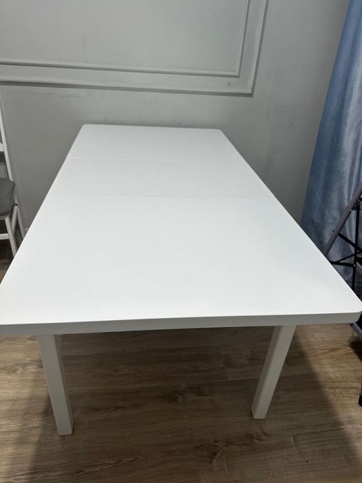 Продам кухонный стол