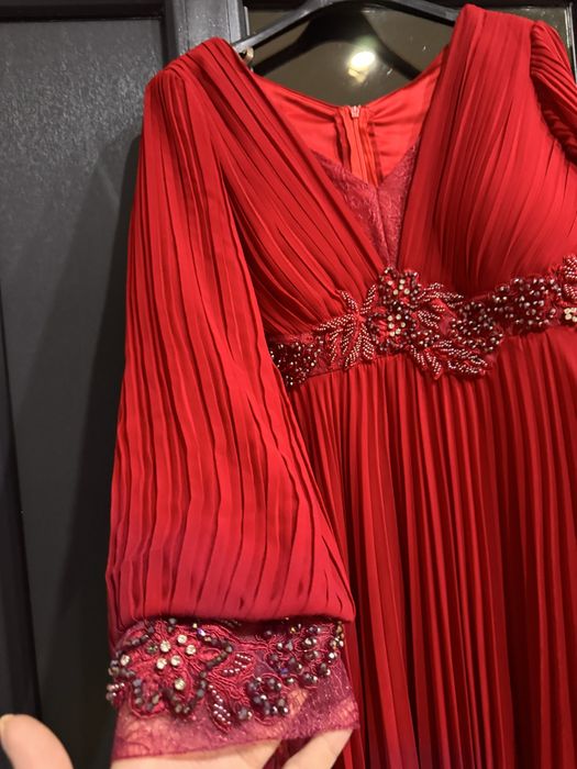 Rochie  rosie  eleganta