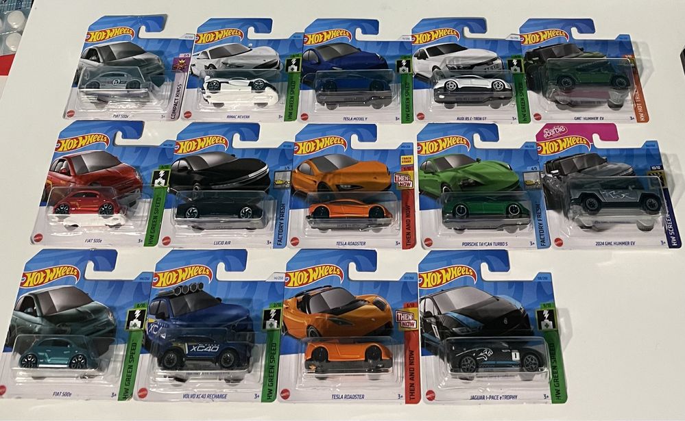 Hot Wheels 15 Masini electrice