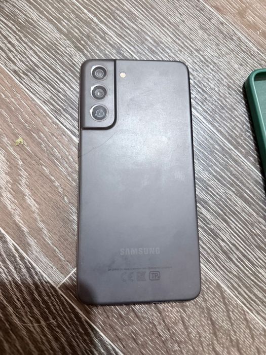 S21 fe продам или обмен