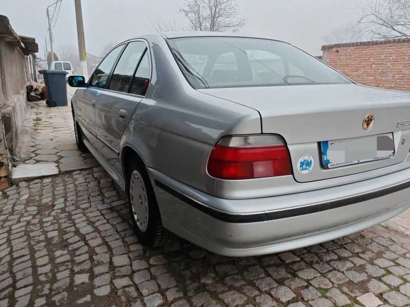 Продавам BMW523I