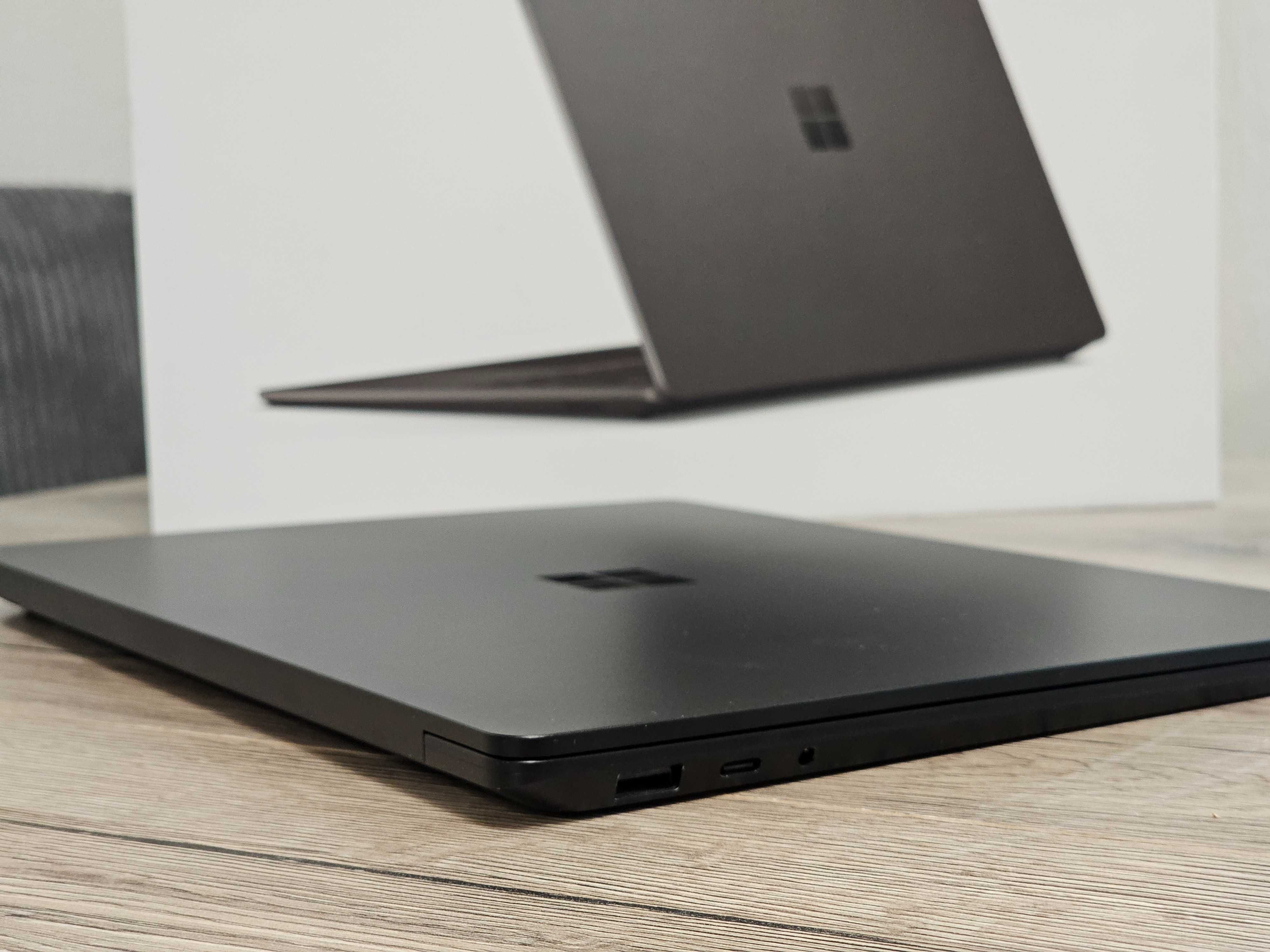Microsoft Surface Laptop 3 в черно + Microsoft Pen