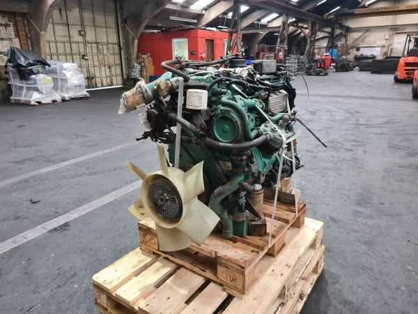 Motor complet Perkins 1004 - Piese motor Perkins