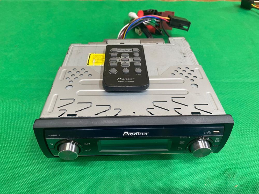 CD player auto Pioneer DEH P 88 RS 2-Hi end sunet