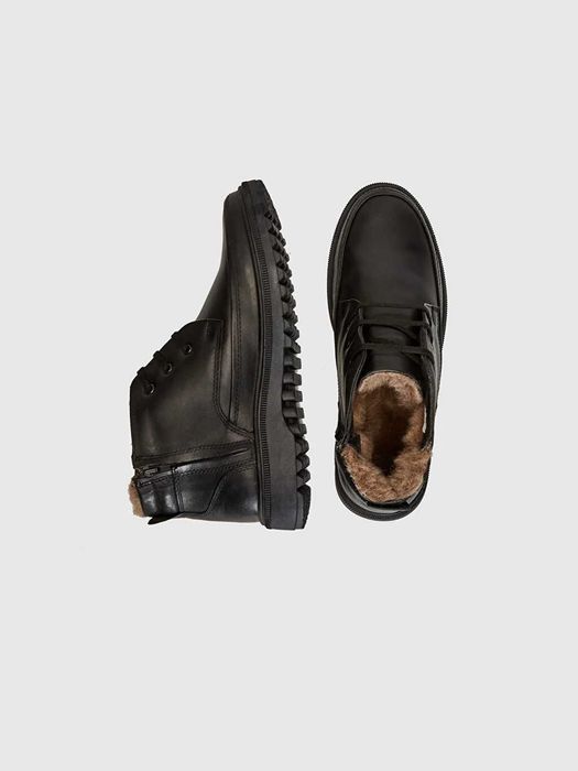 Зимние новые кожанные ботинки ,Турция , размеры 40, 42,43 РАСПРОДАЖА !