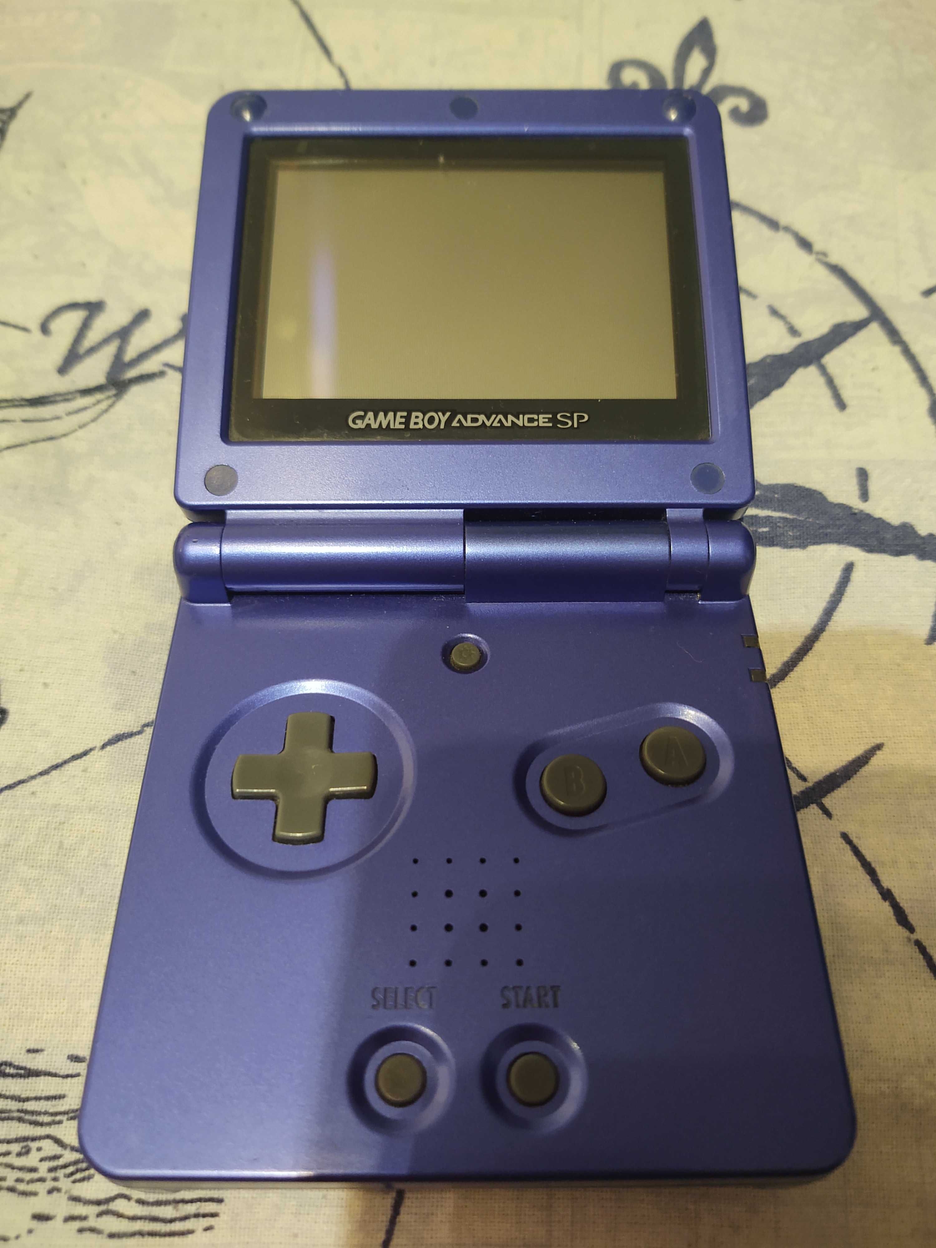 Nintendo Game Boy Advance SP + 12 Игри и зарядно