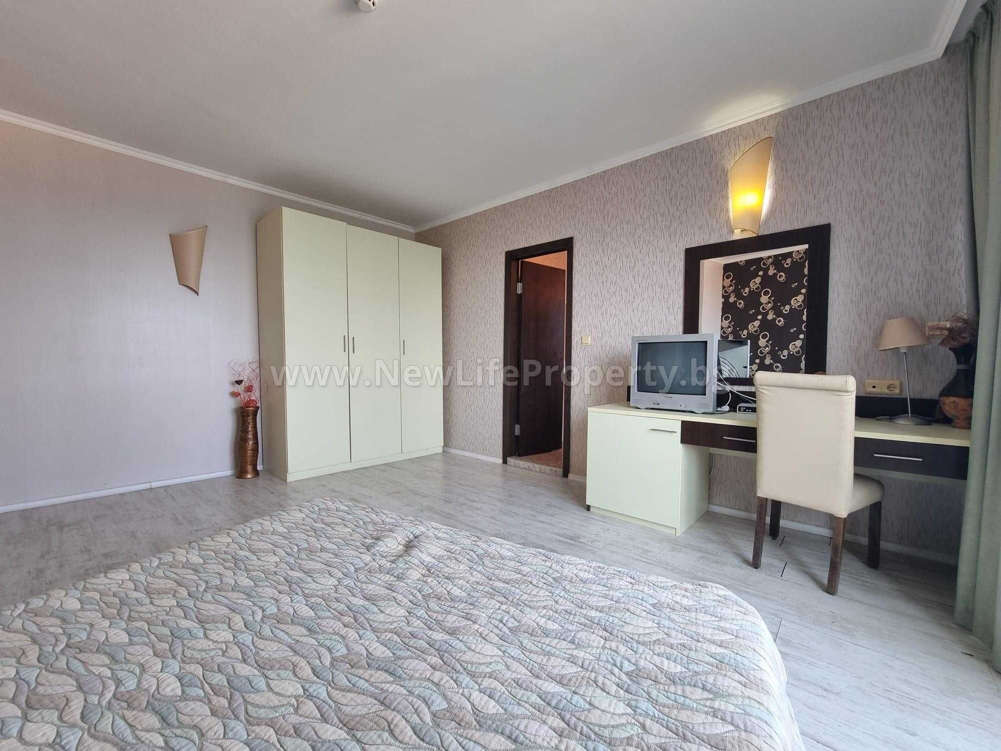 Двустаен апартамент с гледка море в „Grand Hotel St. Vlas“, Свети Влас