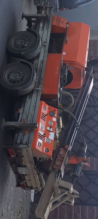 Бурение скважин на воду, вода, су шығарамыз.