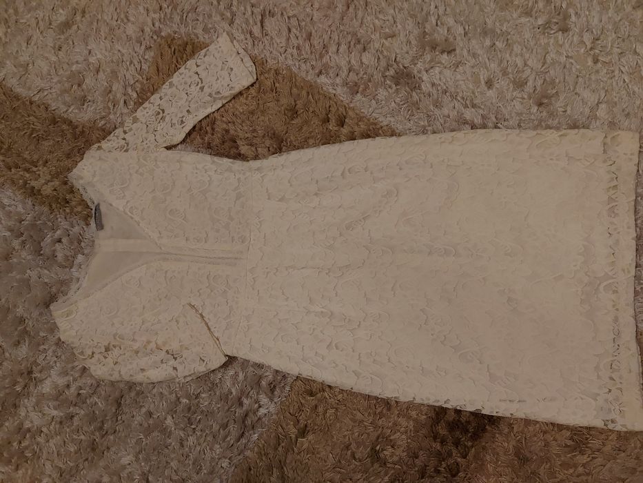 Rochie alba din dantela 38