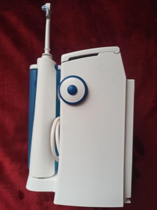 Душ за зъби Oral-B Oxyjet by BRAUN