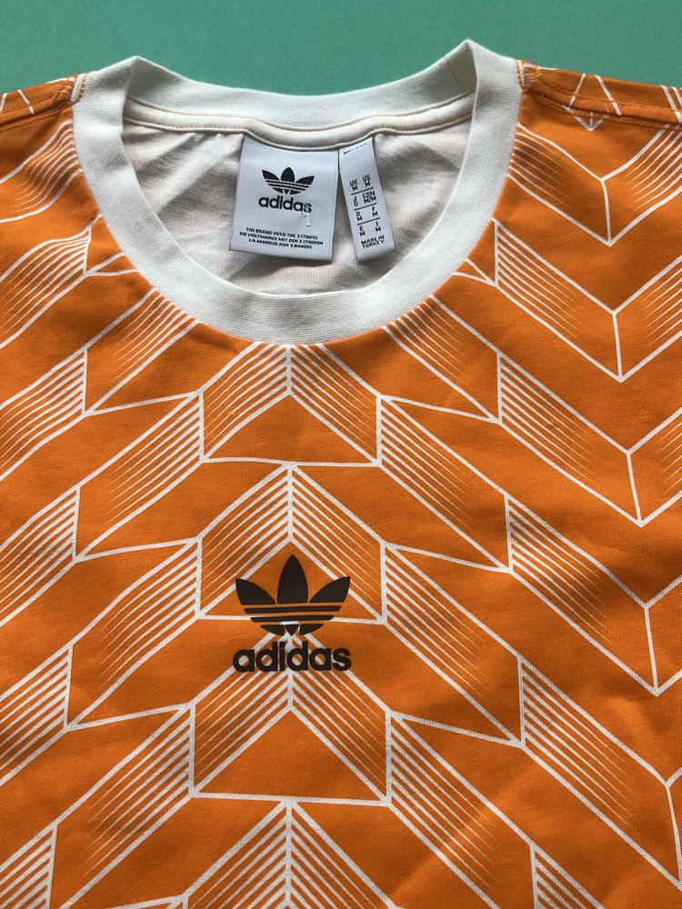 ADIDAS Originals : НОВА М размер / Оригинал