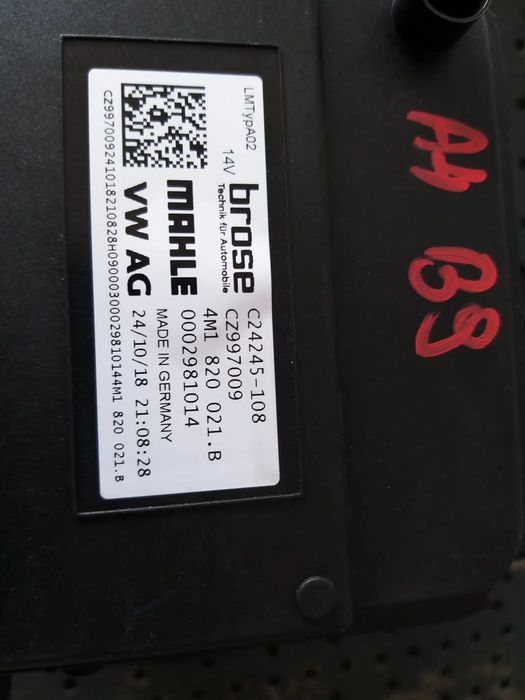 Aeroterma ventilator habitaclu audi a4 b9 8w 4m1820021b c24245108 cz997009