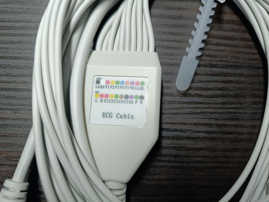 ECG Biocare 300 – aparat electrocardiograf