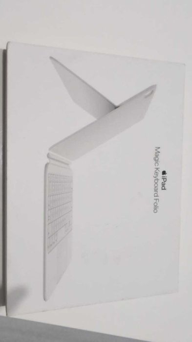 Apple iPad  Magic Keyboard Folio (A16 și Gen. 10)