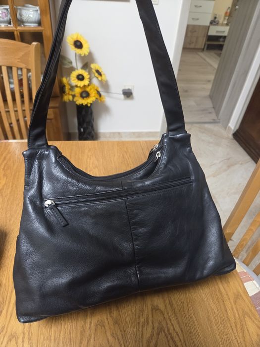 Дамска чанта от естествена кожа