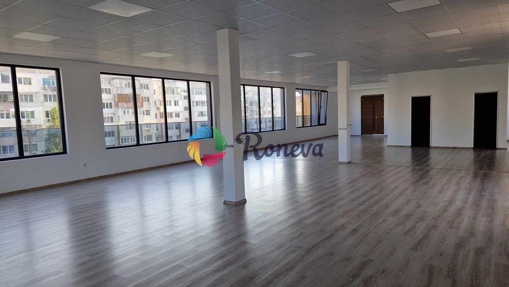 Продава се Офис в Варна, Възраждане 1 - 278 кв.м за 1080 €/кв.м - Снимка #1