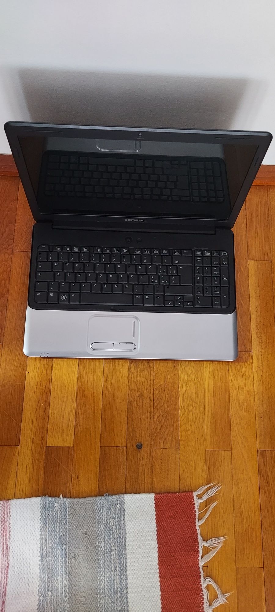 Laptop Compaq Presario CQ61 Defect