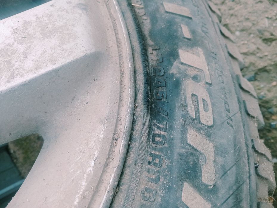 Vând jante Mitsubishi Hyundai