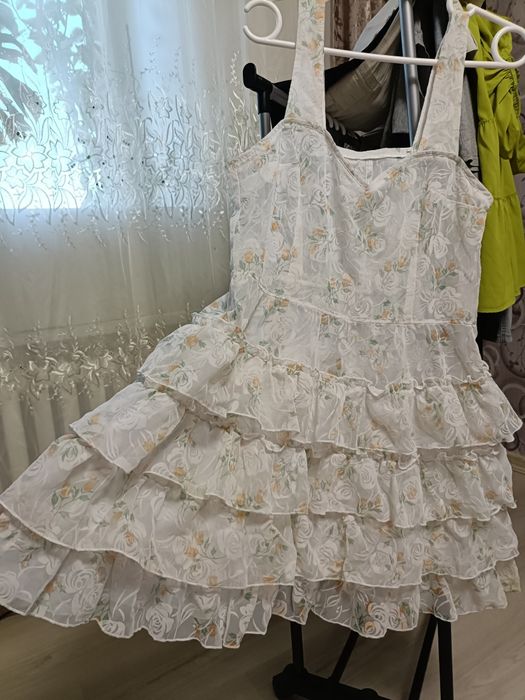 Продам платья , сарафаны