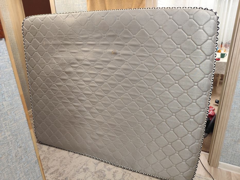 Матрас беспружинный, 160-200см, высота 20см