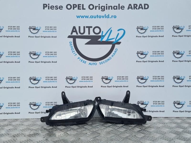 Proiector ceata stanga dreapta Opel Astra K