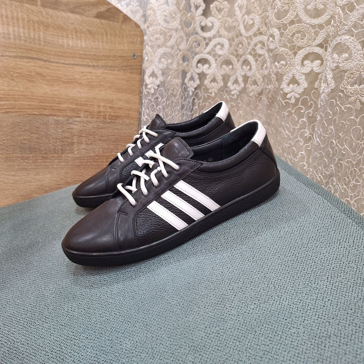 Adidas Gregory кожаные