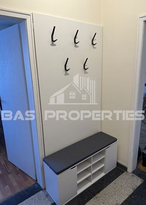 Дава се под наем Тристаен апартамент в София, Иван Вазов - 70 кв.м за 750 € - Снимка #11