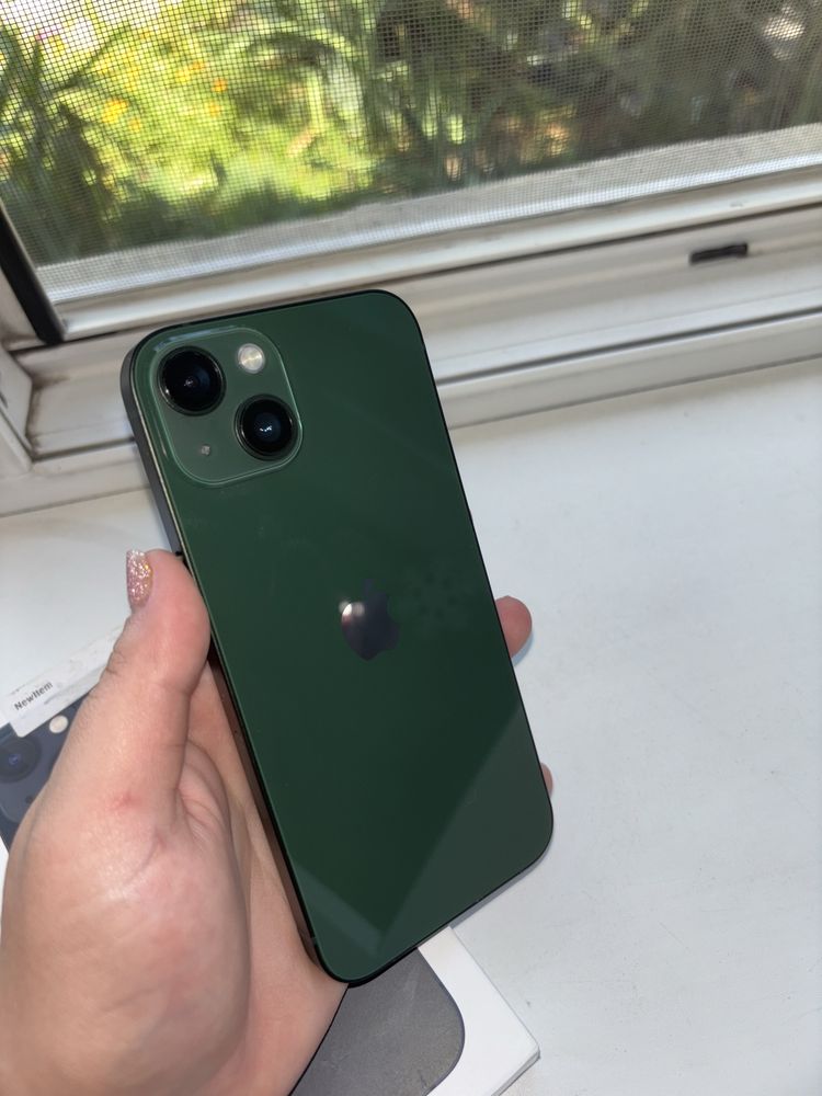 Продам iPhone Apple 13 128g