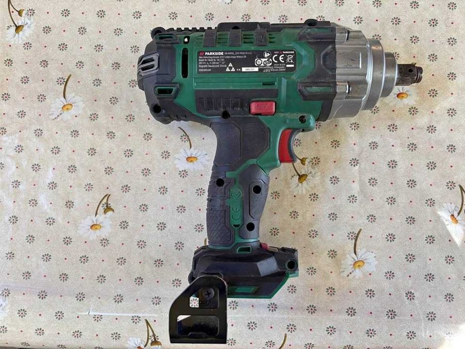 Pistol impact roti parkside 400Nm