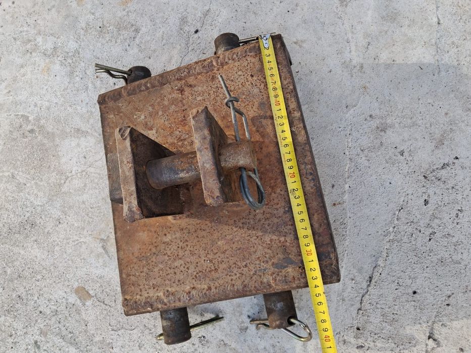 Vand cupla remorcare tractor si suport freza pentru semanatoare